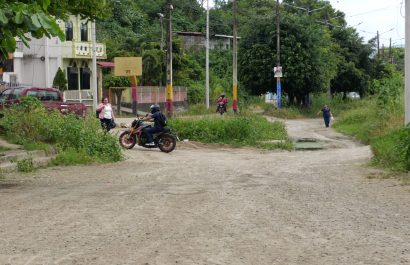 Avenida de El Café en Jipijapa Moradores esperan inicio de obras prometidas