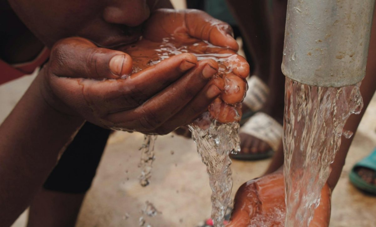 Aviso para Guayaquil No habrá servicio de agua potable debido a un corte programado de 18 horas, el sábado 30 de agosto de 2025. (Pexels)