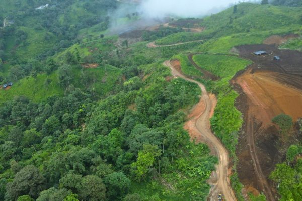 Azuay : Campesinos alertan sobre despojo de tierras y daños ambientales en páramos