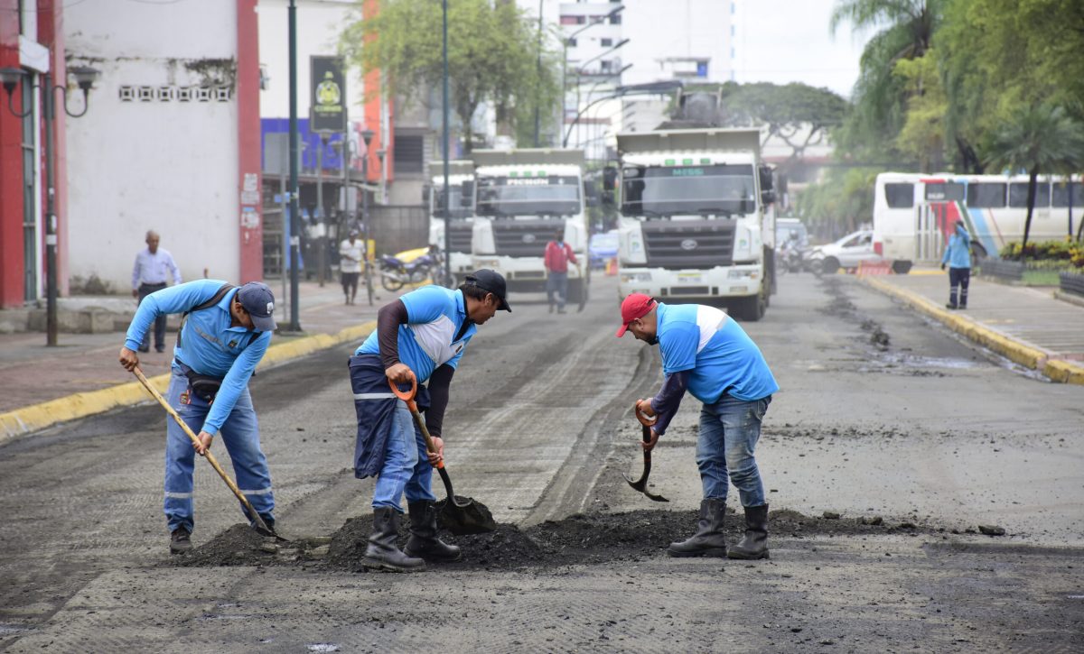 BACHEO-AV-UNIVERSITARIA