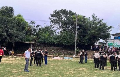 ¿Quiénes eran las tres personas que perdieron la vida durante una balacera en una cancha de Pasaje, El Oro?