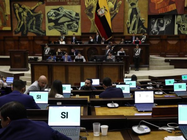 Bancada Ciudadana dice que le apuesta al debate diverso y sin exclusiones, respecto a ley propuesta por Noboa. (Bancada Ciudadana).