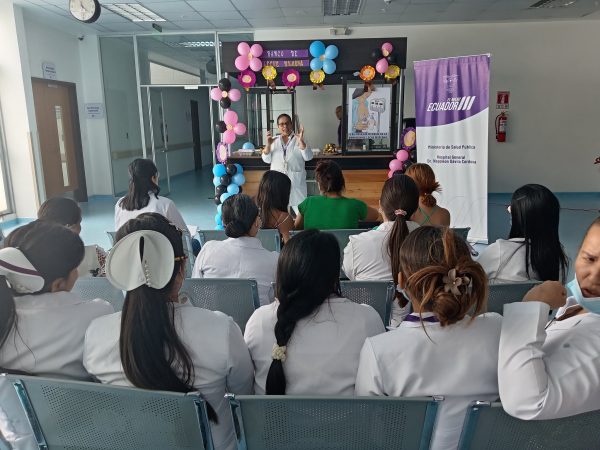 Las madres lactantes pueden donar leche en banco del hospital Napoleón Dávila.