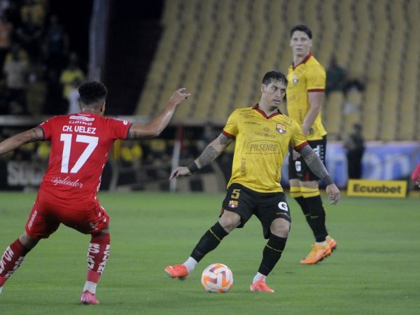 Barcelona SC enfrenta a El Nacional en el estadio Monumental Banco Pichincha, en un partido correspondiente a la novena fecha
