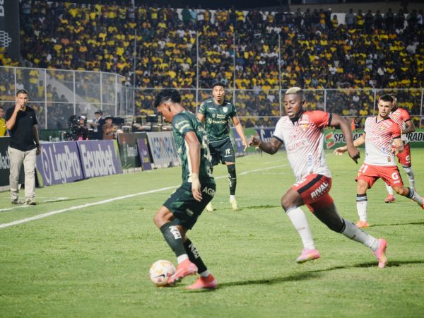Barcelona SC pierde ante Orense y el liderato del torneo es de Independiente del Valle