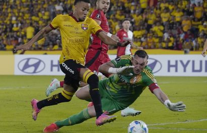 Barcelona SC sufrió una derrota ante River Plate la noche del jueves 8 de mayo en el Estadio Monumental Banco Pichincha.