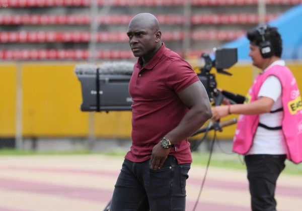 Barcelona SC y Segundo Castillo, en la antesala de una inminente separación; dirigiría hasta el duelo contra Manta FC
