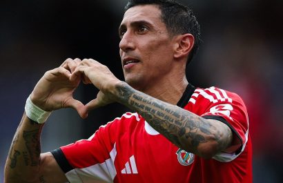 Benfica vence a Auckland City con doblete de Ángel Di María