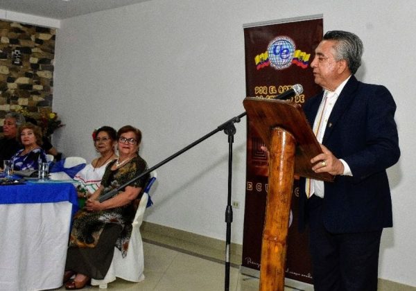 Bernardo Avellán, será homenajeado por su labor y aporte a la cultura manabita.