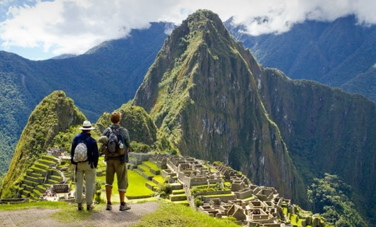 Bloqueos en la vía férrea a Machu Picchu obligan a evacuar a visitantes hacia Cusco. Foto/ Europa Press.