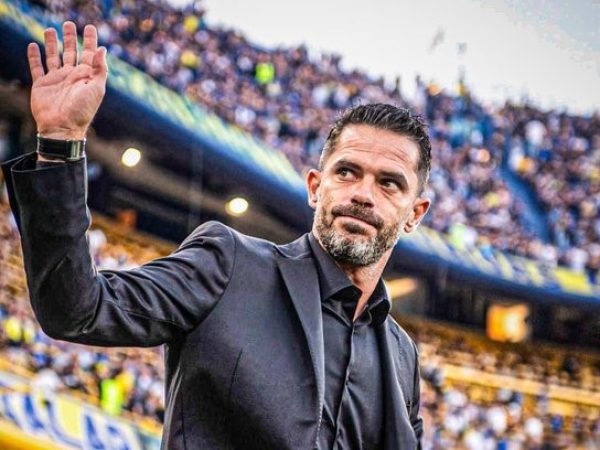 Boca Juniors despide a tras derrota en el Superclásico y Quinteros está en la mira