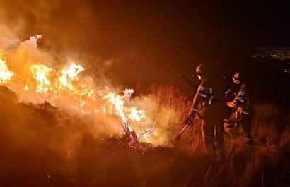 Bolivia enfrenta crisis por fuegos forestales con emergencia nacional