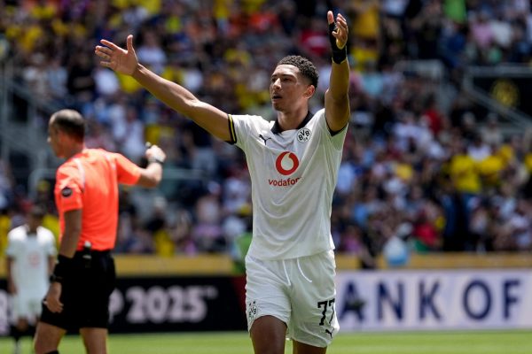 Borussia Dortmund remonta con sufrimiento ante Mamelodi Sundowns y lidera su grupo en el Mundial de Clubes