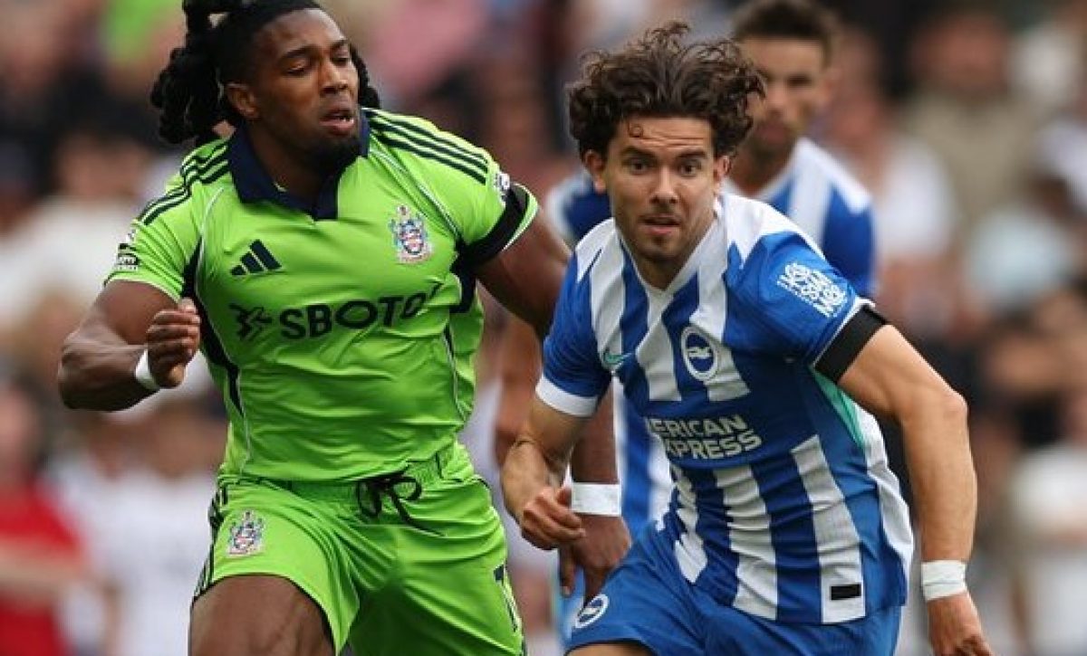 Brighton sin Sarmiento empata 1-1 con Fulham en el arranque de la Premier League