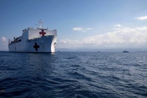 USNS Comfort llega a Manta para brindar atención médica gratuita.