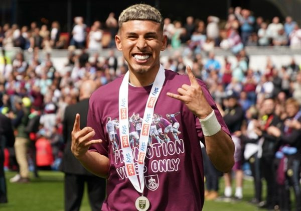 Burnley confirma retorno de Jeremy Sarmiento al Brighton