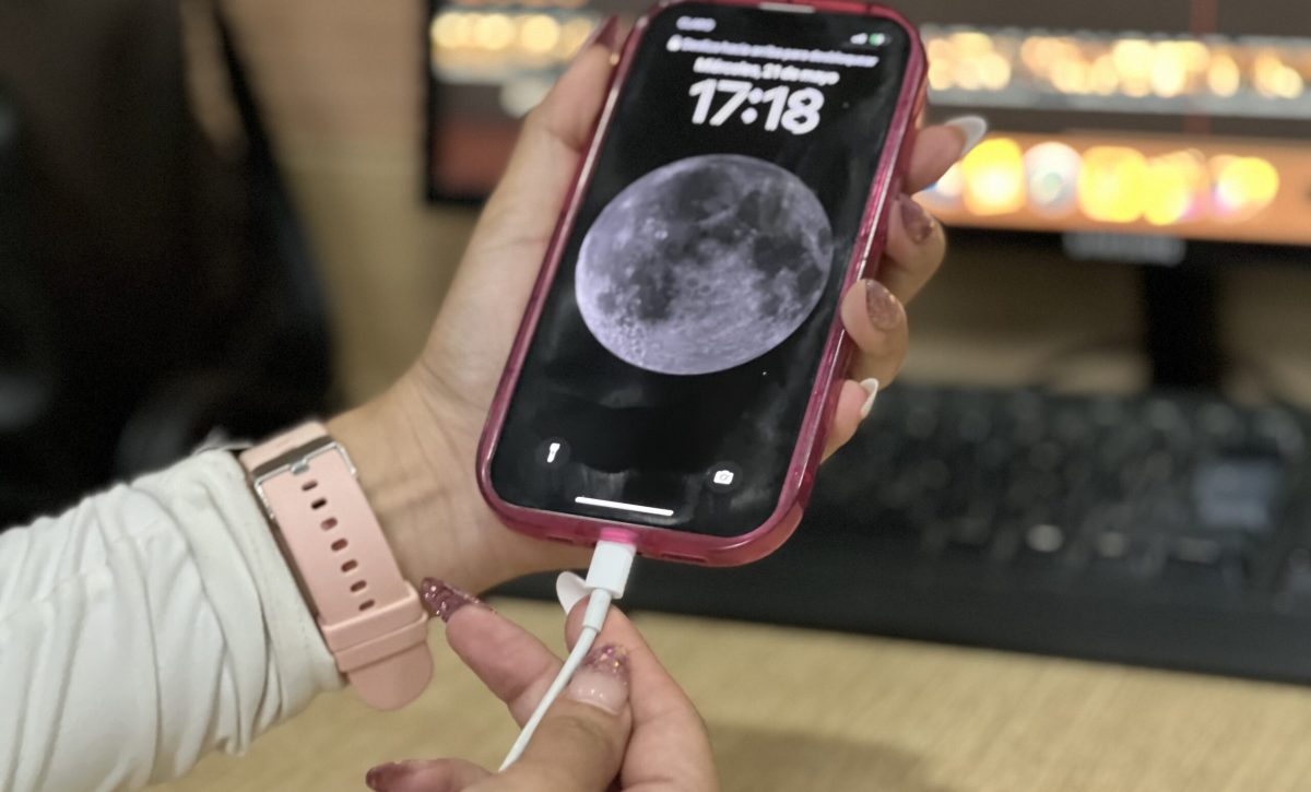 Especialistas revelan cómo cargar el celular correctamente para evitar fallos y alargar la vida de la batería