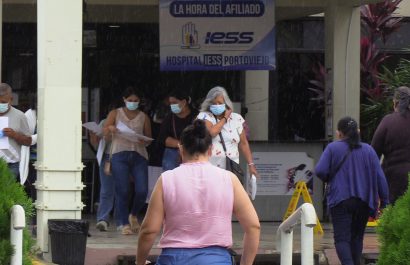 El tiempo de atención
para citas de primera vez se mantendrá, según el memorando del IESS.
