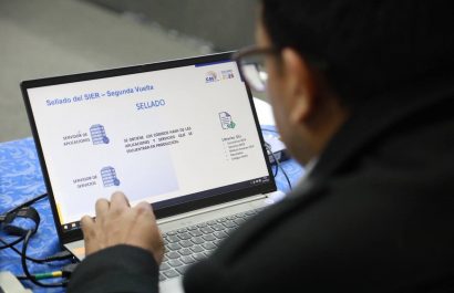 CNE refuerza seguridad del Sistema Informático de Escrutinios y Resultados para garantizar transparencia en las elecciones presidenciales de Ecuador del 13 de abril.