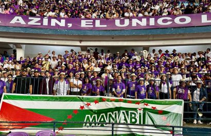 Simpatizantes de ADN de Manabí, estuvieron presentes en la convención.