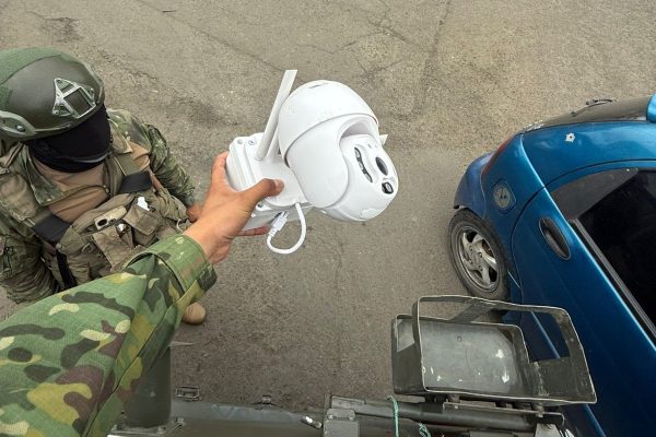 Las cámaras de seguridad fueron retiradas por los militares.