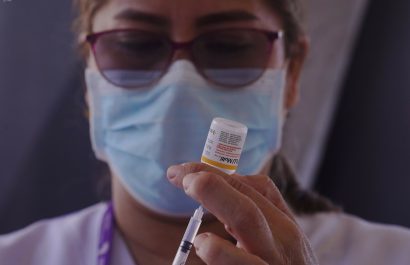 En Ecuador se inicia una campaña de vacunación contra la tosferina. Foto: API