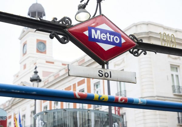 ¡Caos en Madrid! Apagón Eléctrico Deja el Metro Completamente Paralizado
