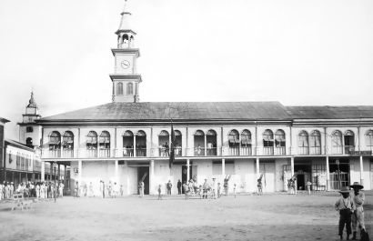 PALACIO MUNICIPAL DE PORTOVIEJO 1918. CORPORACIÓN CIUDAD ALFARO