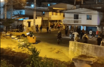La noche de este lunes, 4 de agosto de 2025, se registró un hecho violento en el barrio 4 de Noviembre de Manta