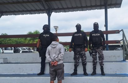 Capturan en Portoviejo a sujeto con antecedentes por asesinato y otros delitos