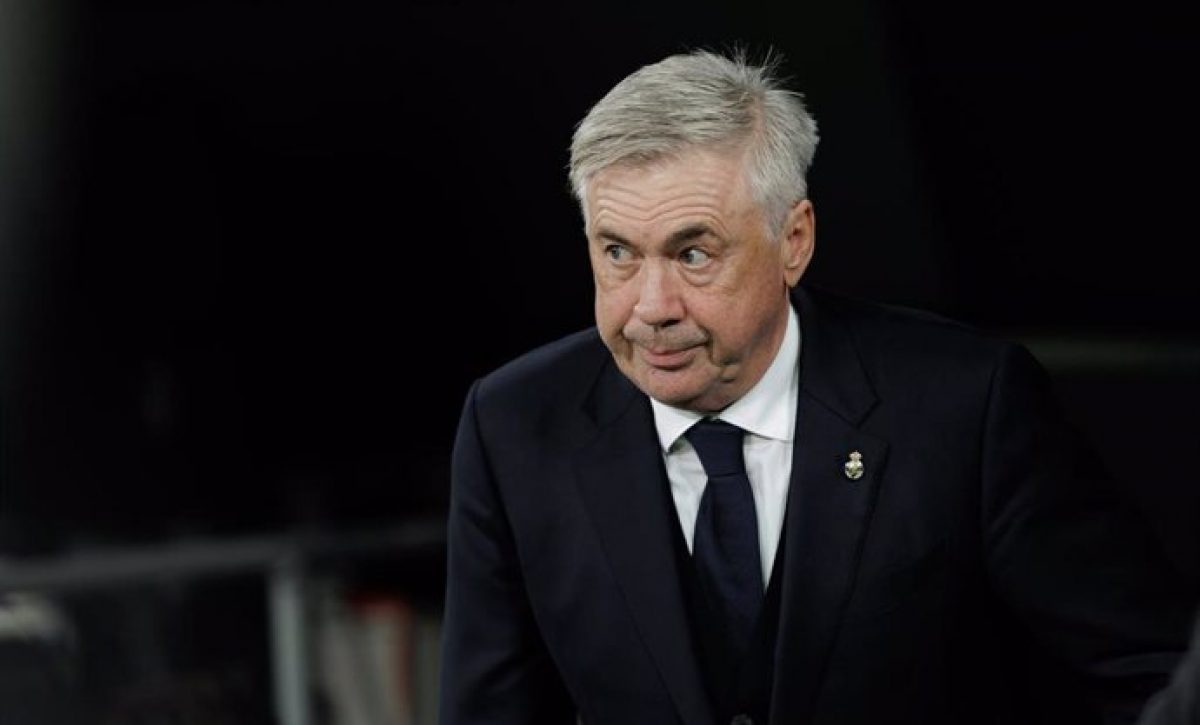 Carlo Ancelotti estaría al borde de la salida del Real Madrid tras la eliminación en Champions League