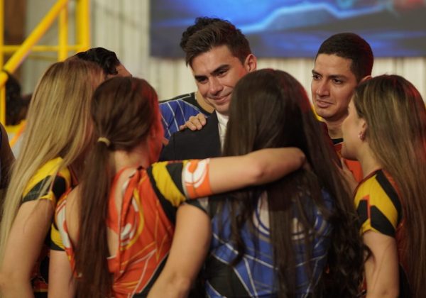 Carlos Scavone abandona “Combate” y RTS ya busca nuevo rostro para el reality