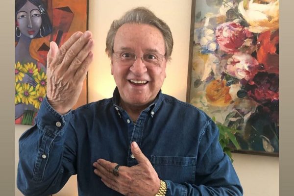 ¿Carlos Villagrán demandará a la serie "Chespirito: Sin querer queriendo"?