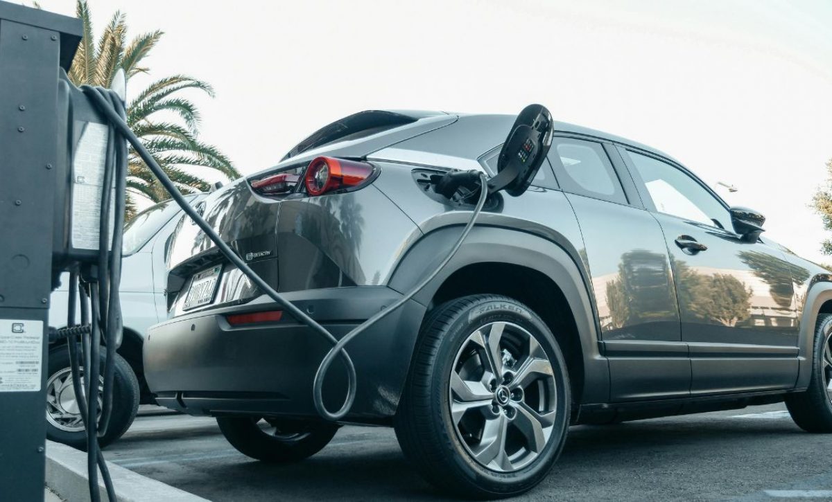 Carros eléctricos en Ecuador: Incrementa la compra de estos vehículos por los precios y el ahorro energético. (Pexels).