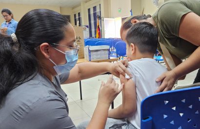 Casi 34.000 dosis contra la tosferina aplicadas en Manabí y Santo Domingo de los Tsáchilas