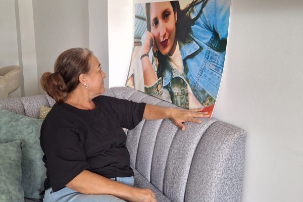 Caso Yarli Fiscalía solicita exhumación del cuerpo de policía fallecida tras cirugía estética en Santo Domingo de los Tsáchilas
