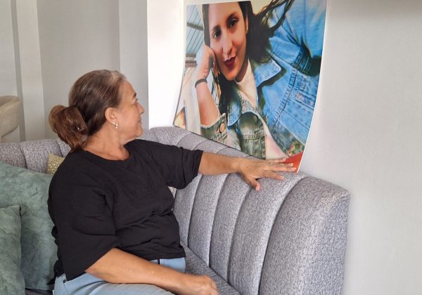 Caso Yarli Fiscalía solicita exhumación del cuerpo de policía fallecida tras cirugía estética en Santo Domingo de los Tsáchilas
