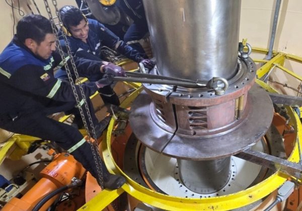 Celec culmina con trabajos de mantenimiento en la unidad 1 de la central hidroeléctrica Mazar. (Celec)