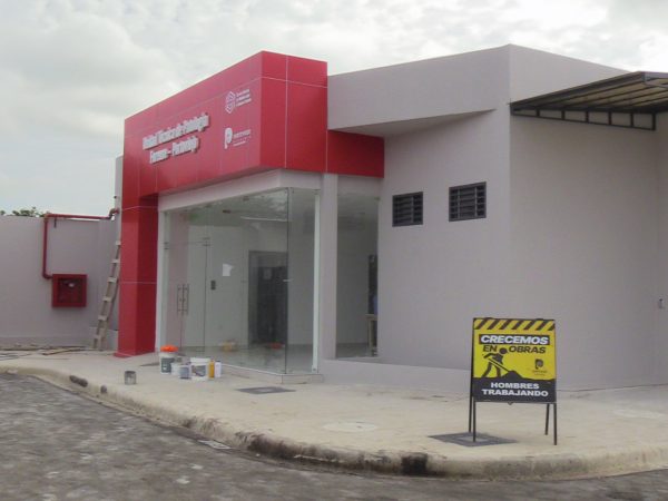 Centro Forense de Portoviejo avanza con adjudicación de equipos por $98,330