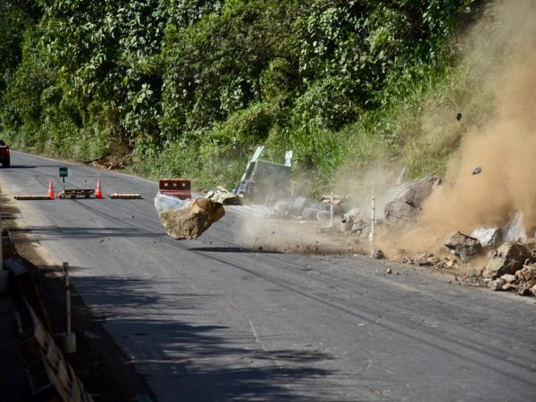 Cerrado el km 83 de la Alóag-Santo Domingo conoce rutas alternas y duración