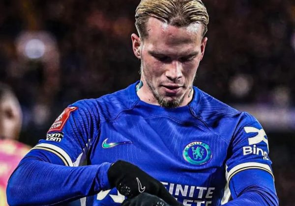 Chelsea Mudryk acusado por la FA por violación de normas antidopaje