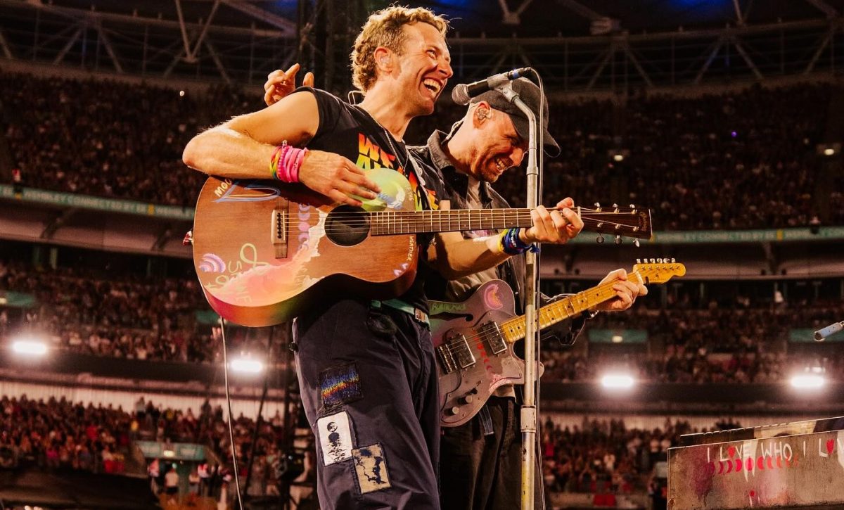 Chris Martin, vocalista de Coldplay, presenció la petición de matrimonio de una pareja. FOTO: coldplay (Instagram).