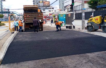 Cierres nocturnos en la avenida 6 de Diciembre por retiro de puente peatonal