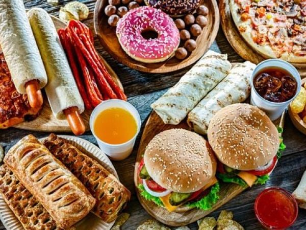 Cinco alimentos perjudiciales para el corazón.