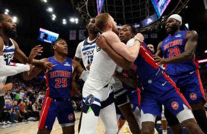 Cinco jugadores y dos entrenadores fueron expulsados ​​tras una pelea en el segundo cuarto del partido de los Minnesota Timberwolves contra los Detroit Pistons
