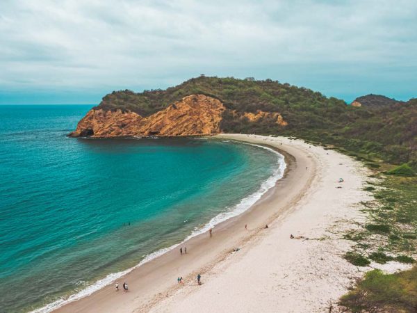 Cinco playas imperdibles en el sur de Manabí para el feriado de provincialización