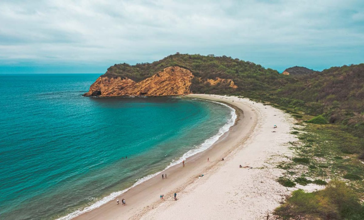Cinco playas imperdibles en el sur de Manabí para el feriado de provincialización