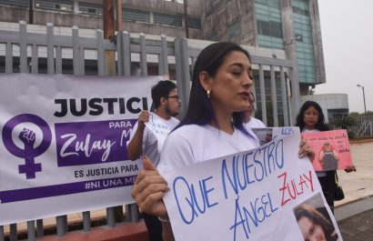 Cirugía fatal hoy deciden si irán a juicio por la muerte de la policía Yarli Merino