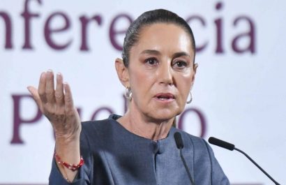 Claudia Sheinbaum rechaza la previsión de recesión del FMI.