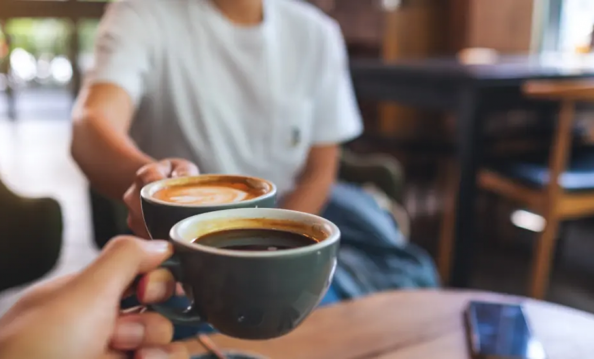 Claves para elegir y tomar café con beneficios cardiovasculares